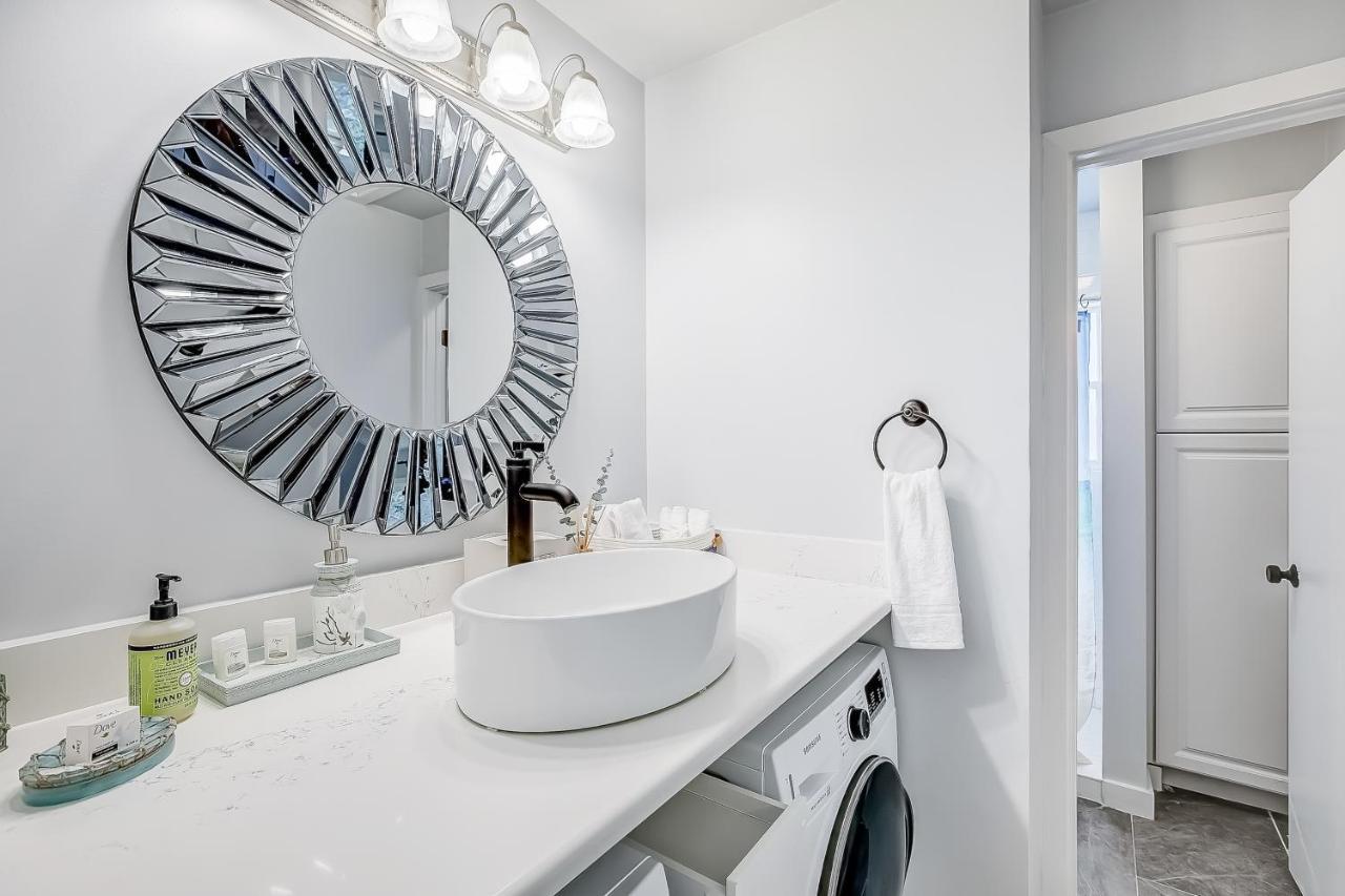 Lakeview Lodge Spicewood Εξωτερικό φωτογραφία